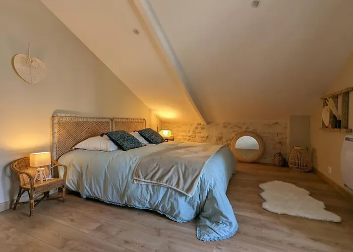 Holiday home La Vincella De Charme , Proche D'angouleme, 3